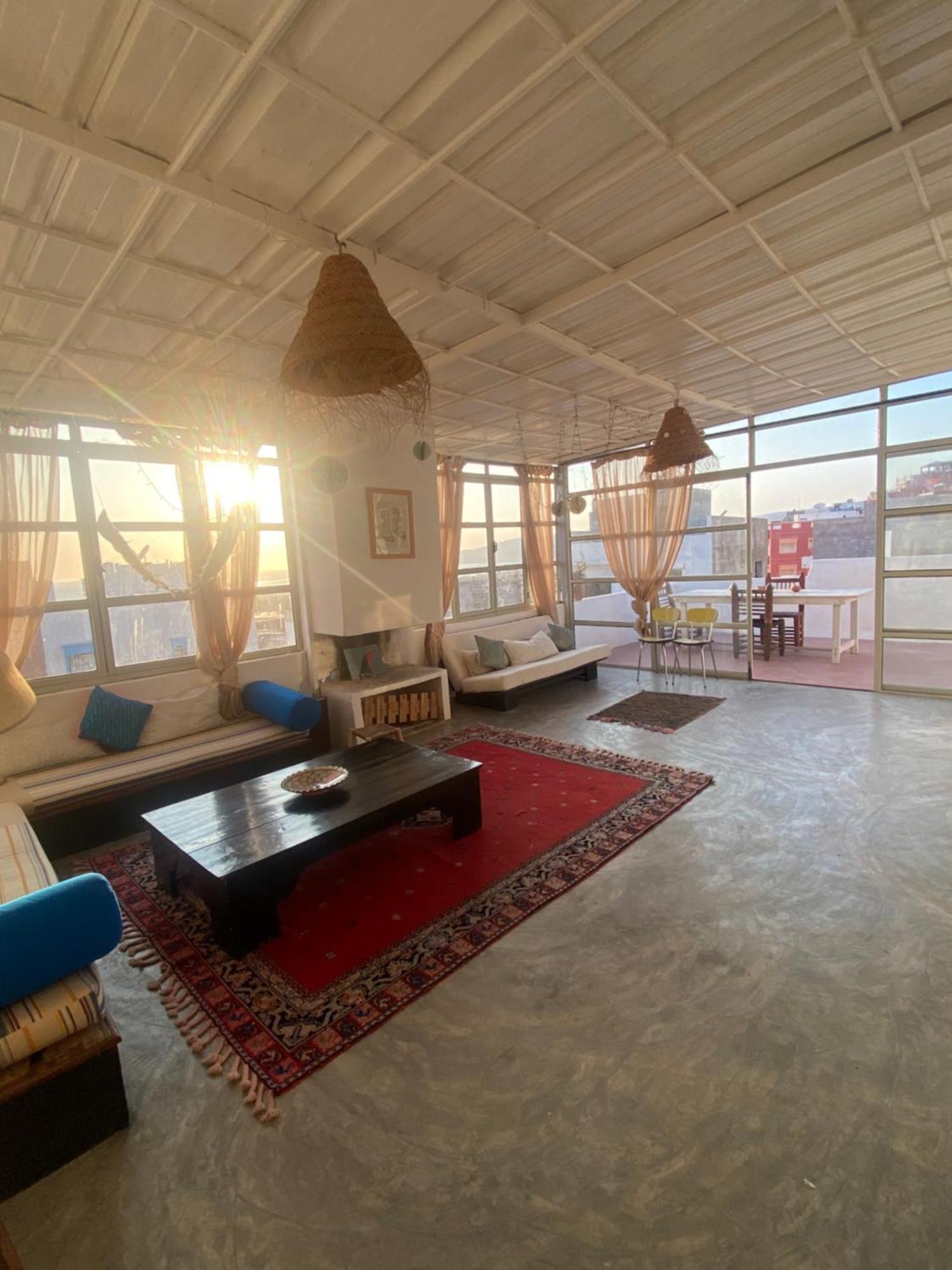 Anir Of Sea Tamraght Hostel Luaran gambar